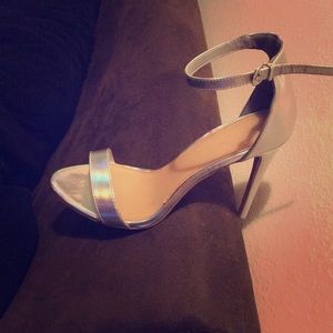 Hologram silver size 8